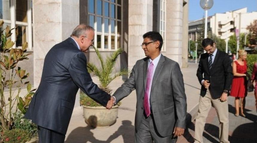 Srilanka Heyeti Gaziantep&rsquo;i Beğendi