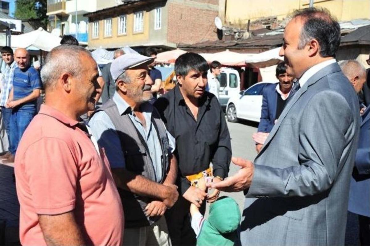Vali Altıparmak Taşmağazalar Esnafını Gezdi&hellip;