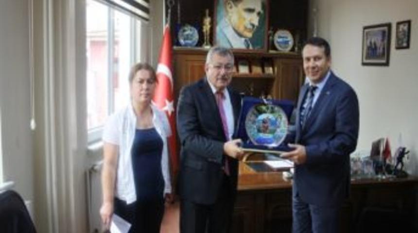 Acar&rsquo;dan Başkan G&uuml;lşen&rsquo;e Veda Ziyareti