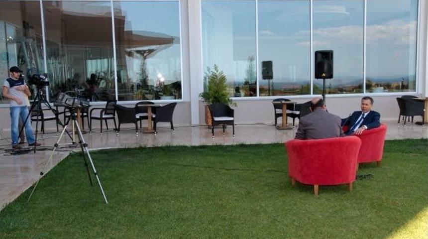 Vali Yerlikaya Yerel Tv&rsquo;ye Konuk Oldu