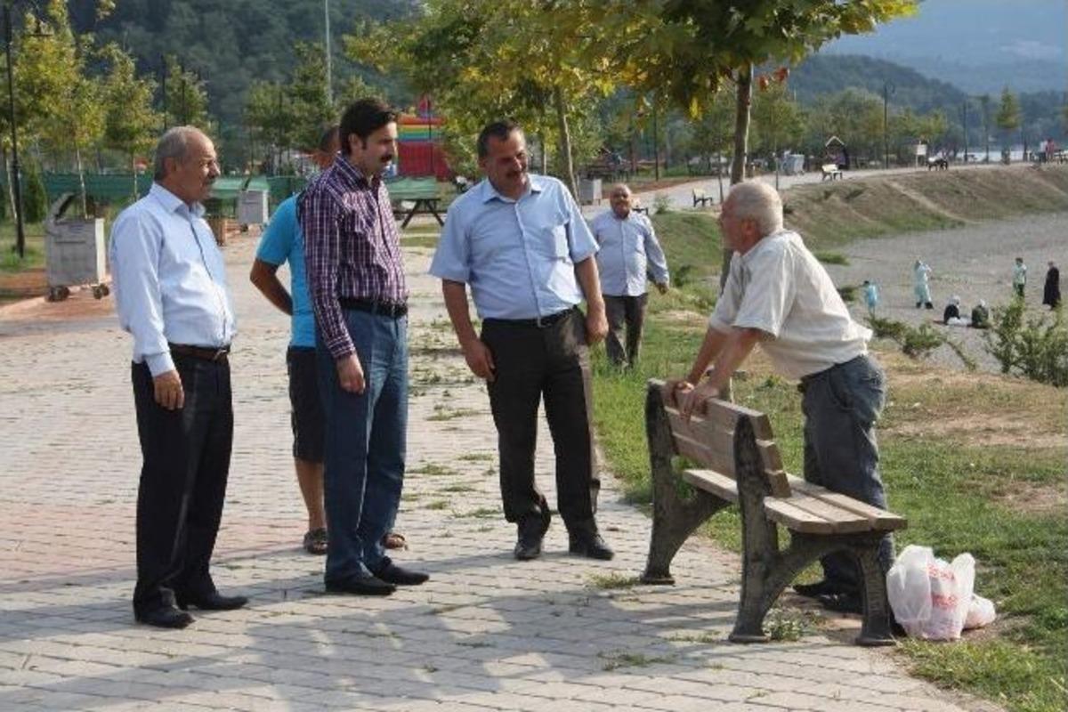 Tbmm İnsan Hakları Komisyonu Başkanı Ayhan Sefer &Uuml;st&uuml;n Arifiye Ziyaretinde Adaray&rsquo;ı Tercih Etti