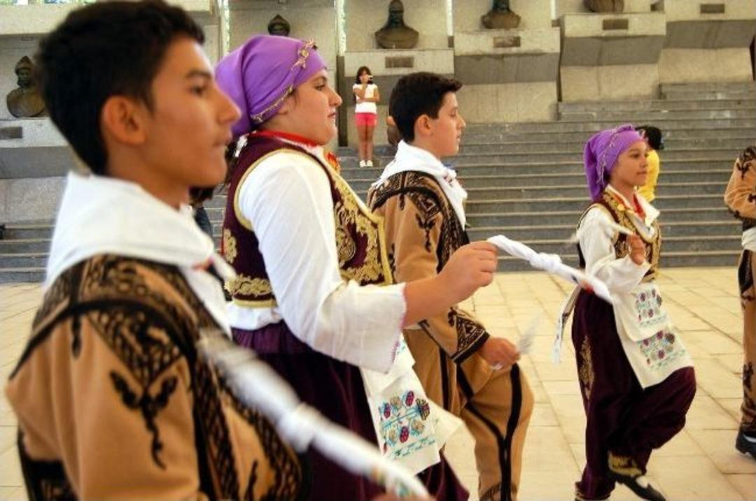 732. Ertuğrul Gazi&rsquo;yi Anma Ve Y&ouml;r&uuml;k Şenlikleri