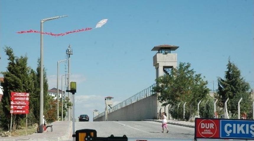 ‘uçurtmayı Vurmasınlar’