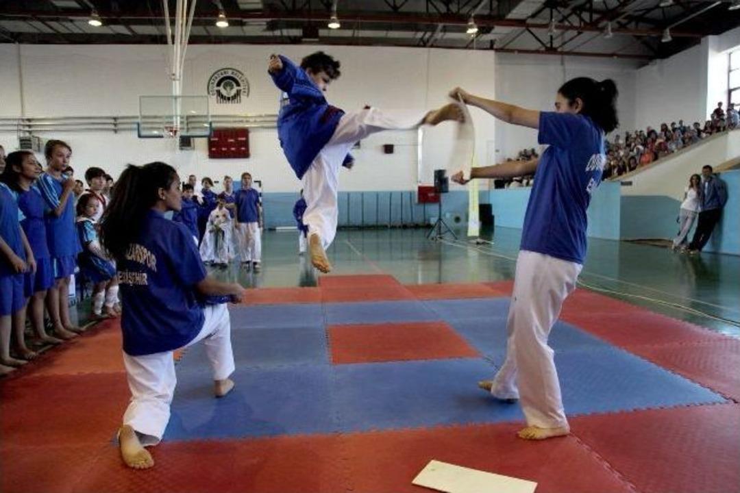 Odunpazarı Yaz Spor Okullarında Sertifika T&ouml;reni