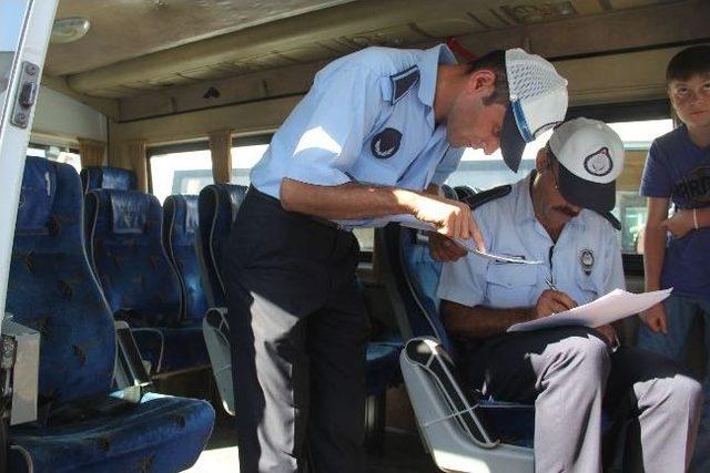 Giresun&rsquo;da Okul Servisleri Denetlendi 2