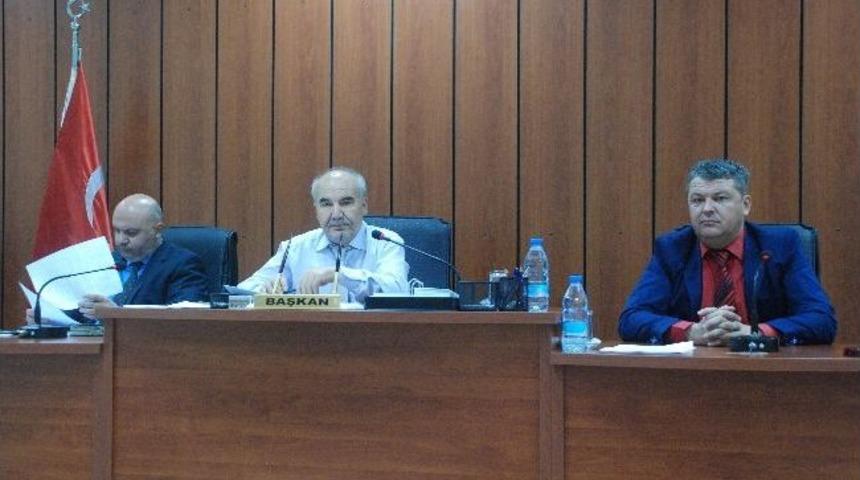 İl Genel Meclisi Eyl&uuml;l Ayı Toplantısında Ege Et Tartışmalara Neden Oldu