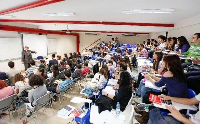 Yaşar Üniversitesi'nden Geleceğe Yatırım