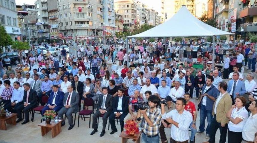 Filistin Halk Dansları Topluluğu Manisalılarla Buluştu