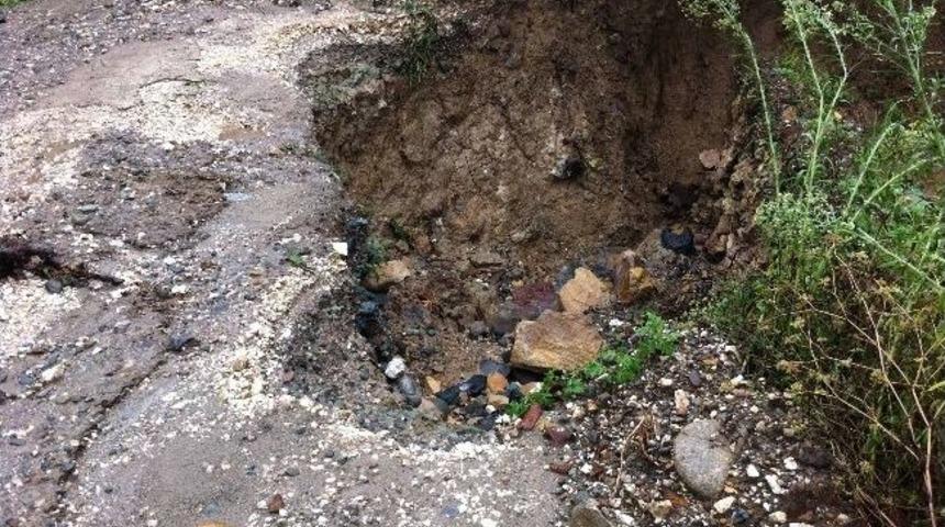 Giresun&rsquo;da Sağanak Yağış Sonrası 250 Bin Tl'lik &Ouml;denek Talebinde Bulunuldu