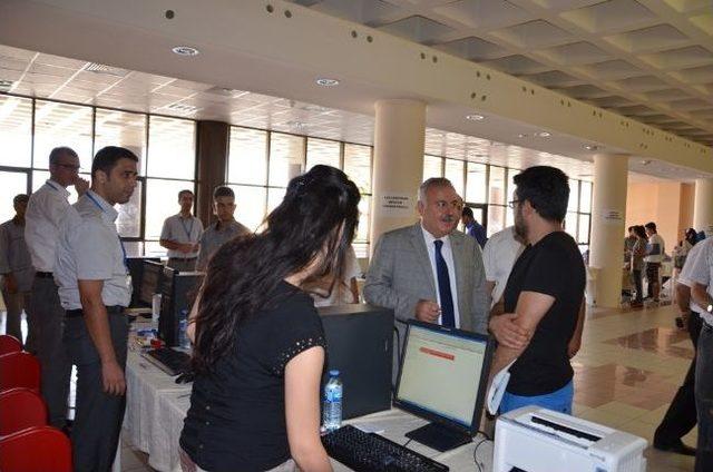 Üniversitede Kayıtlar Tamamlandı 3