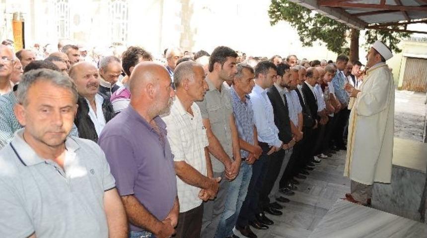 Umutlar T&uuml;kendi