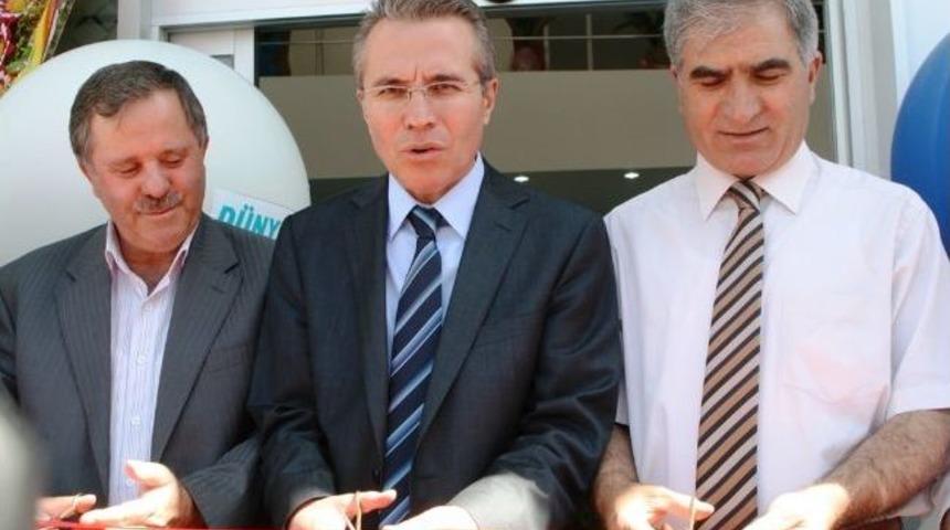 &Ouml;zel Dış Polikliniği T&ouml;renle Hizmete A&ccedil;ıldı