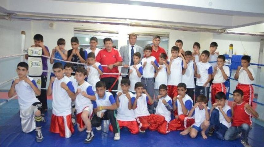 &Ccedil;intimar Salonları Denetledi