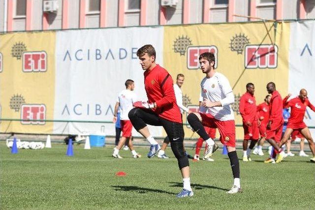 Es Es&rsquo;te G&uuml;nde İki Antrenman 3