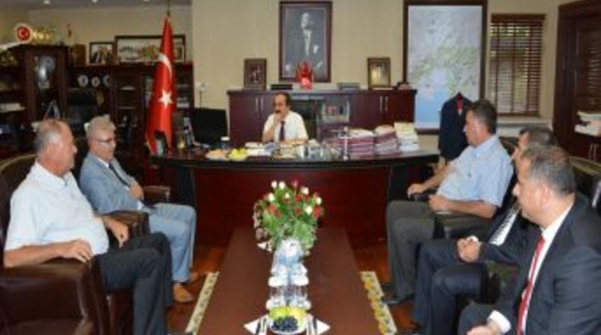 &Ccedil;ukobirlik Y&ouml;netimi Vali Coş&rsquo;u Ziyaret Etti