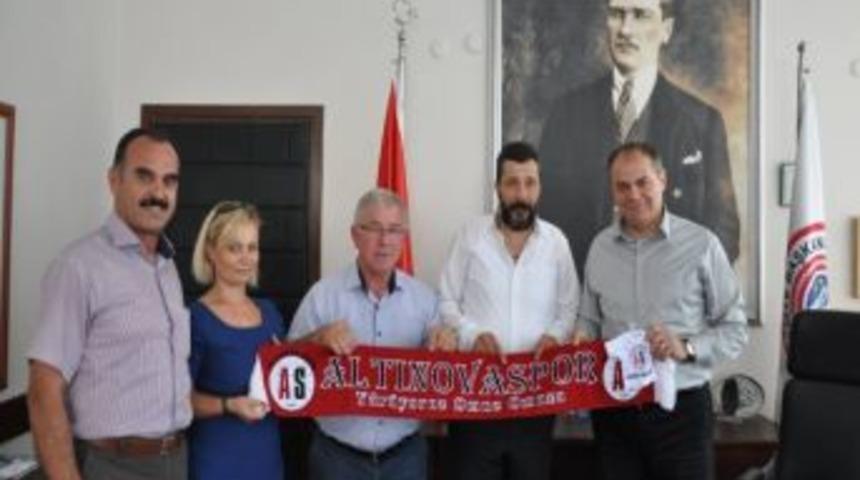 Altınova Spor Kul&uuml;b&uuml;nden Başkan Dalgı&ccedil;'a Ziyaret
