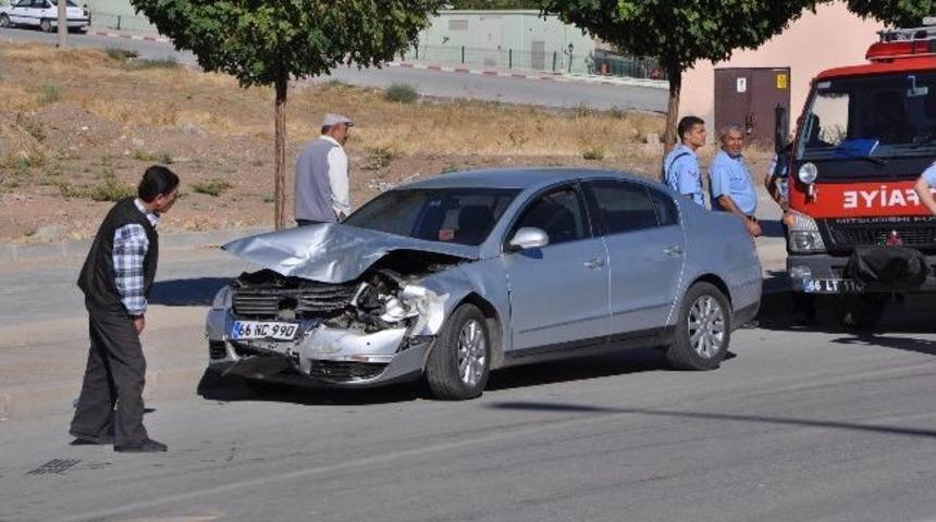 Sorgun’da Maddi Hasarlı Trafik Kazası