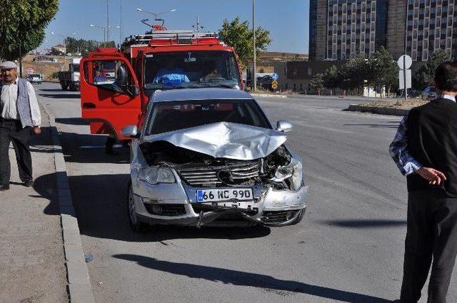 Sorgun’da Maddi Hasarlı Trafik Kazası