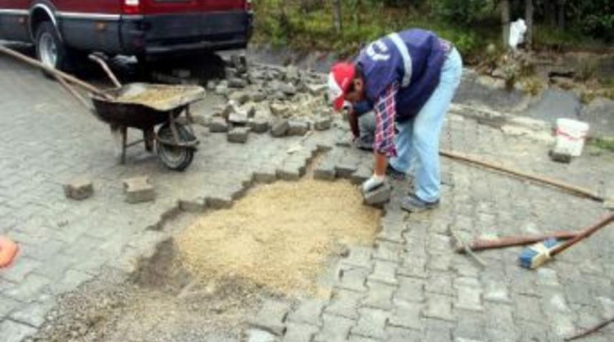 Kavşak Suyu Boruları Yenileniyor