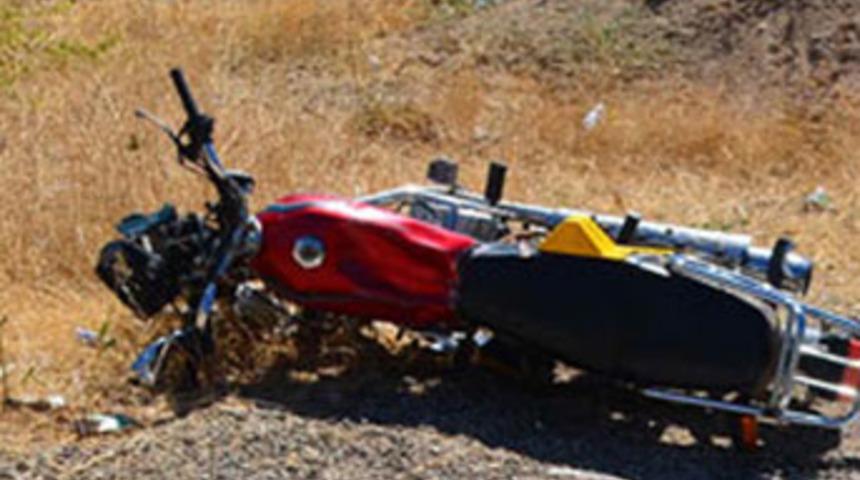 Beton direğe &ccedil;arptı