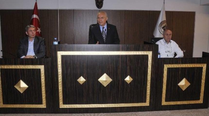 Yaşar, Zabıta Memurları İle G&ouml;r&uuml;şt&uuml;