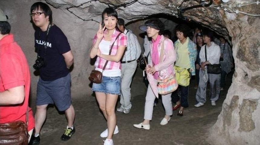 Kapadokya'da Yer Altı Kentlerine Turist Akını