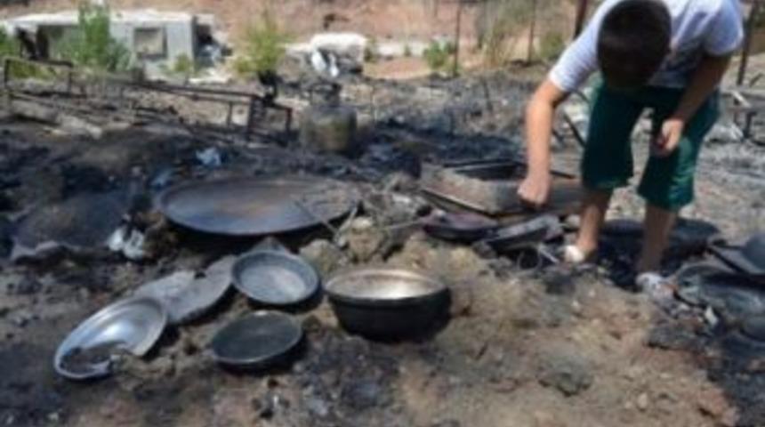 Bir Milyon Yedi Y&uuml;z Bin Metrekare Ormanlık Alan Yandı