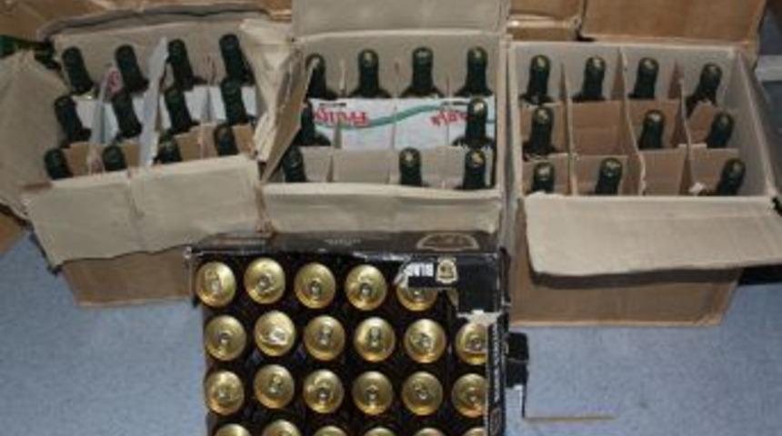 Ka&ccedil;ak I&ccedil;ki Ve Sigaraya Tacirlerine Polisten Darbe