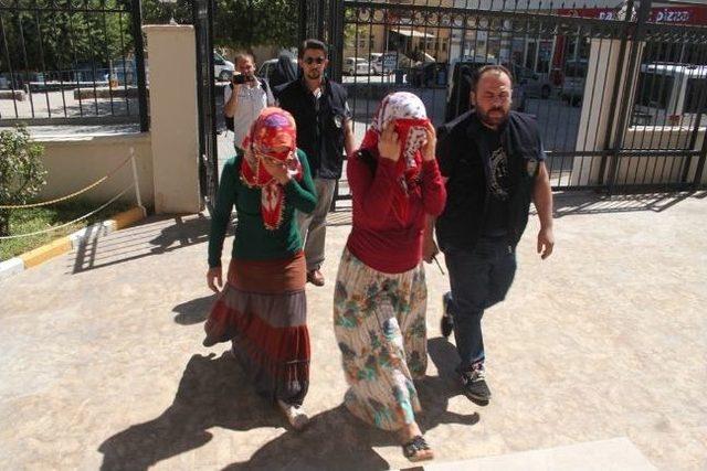 Cizre&rsquo;de İki Kadın Hırsız Su&ccedil;&uuml;st&uuml; Yakaladı 1