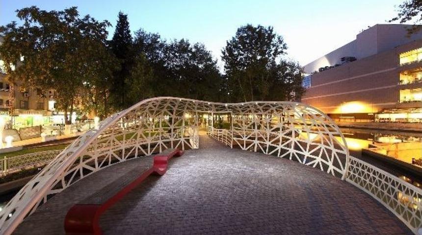 Gaziantepliler Maanoğlu Parkı'nda Yeşil Ve Sanatla Buluşuyor