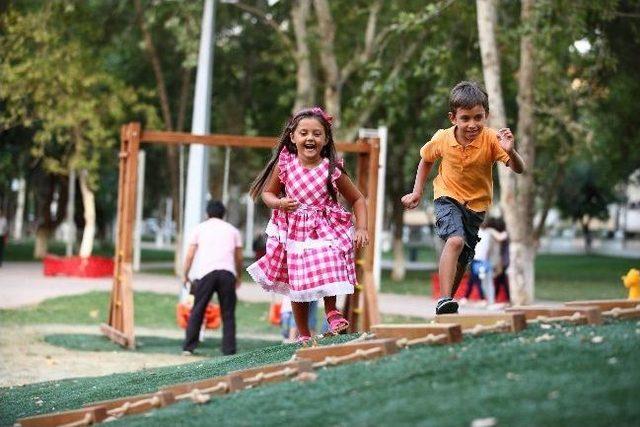 Gaziantepliler Maanoğlu Parkı'nda Yeşil Ve Sanatla Buluşuyor