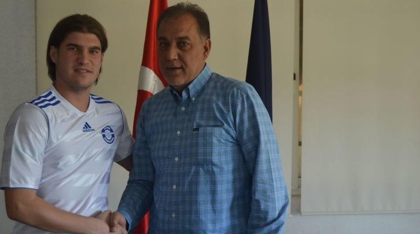 Adana Demirspor Ferhat &Ccedil;&ouml;km&uuml;ş Ile Anlaştı