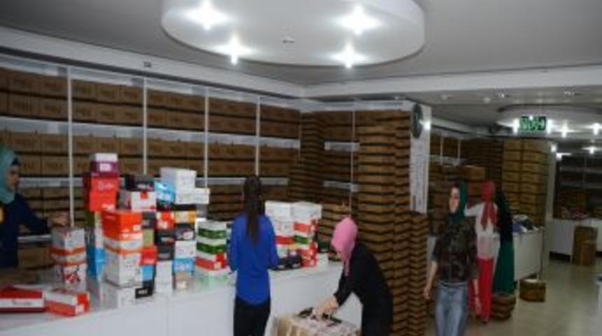 Tozlu Giyim M&uuml;şteriye E-ticareti Sevdirdi