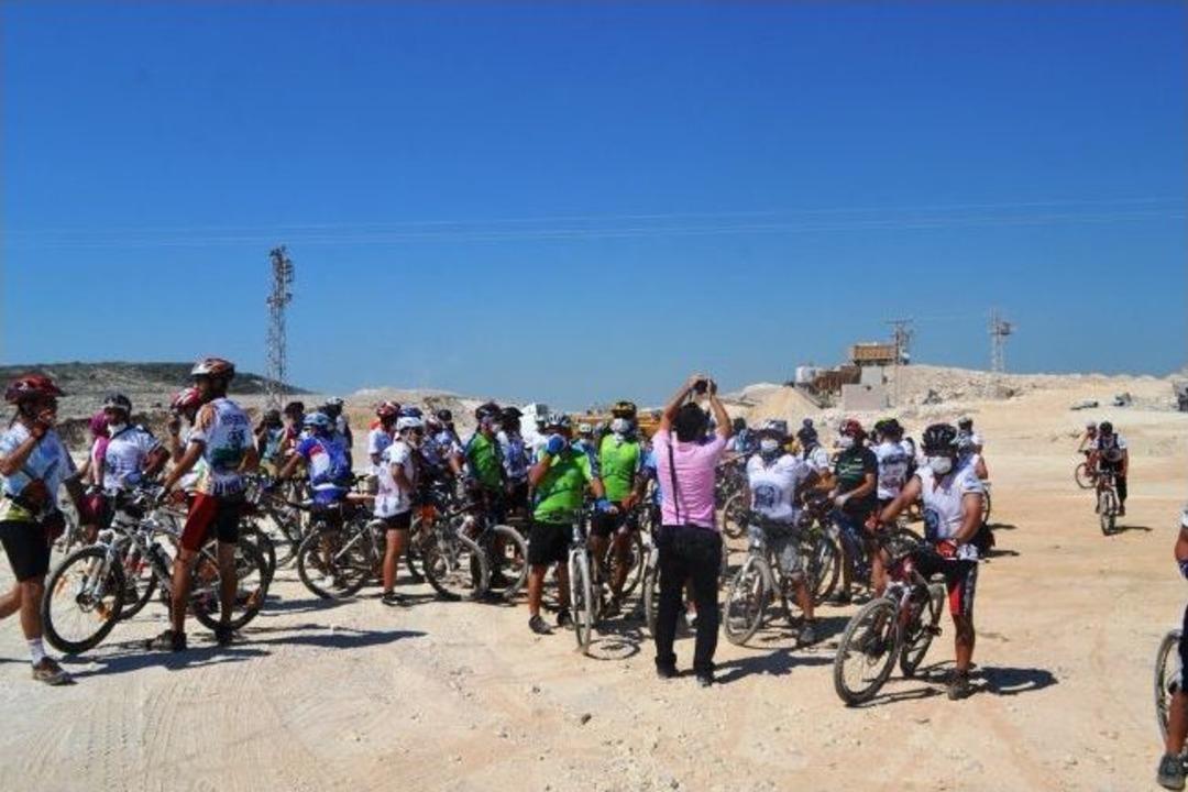 Bisiklet&ccedil;ilerden Taş Ocaklarına Tepki: &ldquo;renkler Solmasın, Saros Yok Olmasın&rdquo;