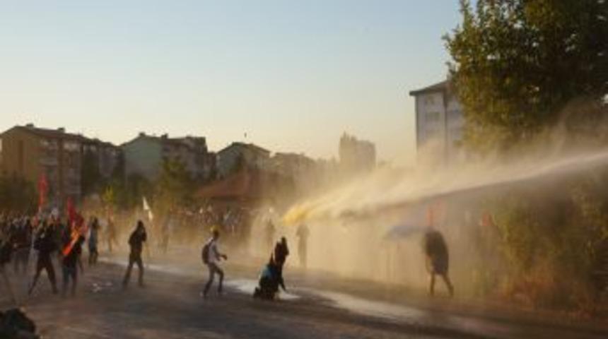 &Ouml;DT&Uuml;'de Yol Gerginliği