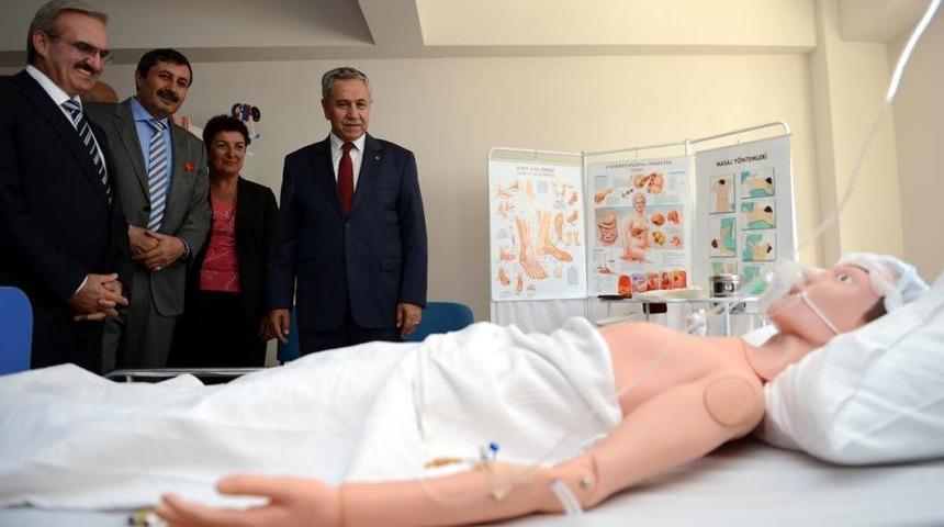 Başbakan Yardımcısı Arın&ccedil;: