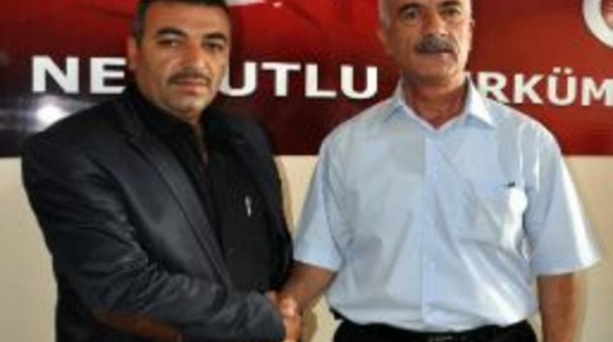 Suşehri Mhp İl&ccedil;e Başkanı İstifa Etti