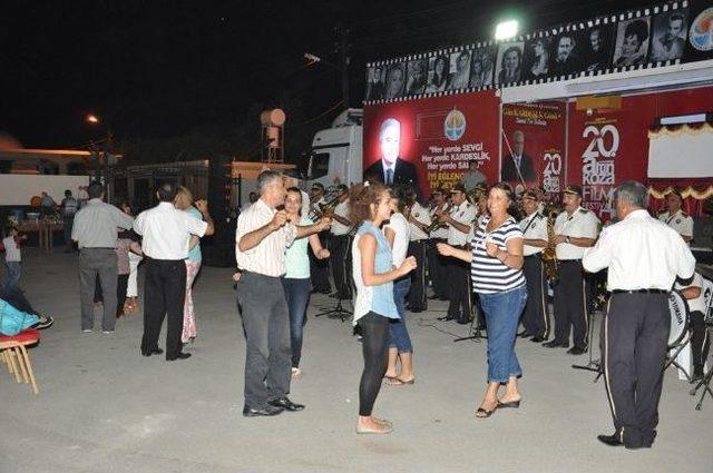 B&uuml;y&uuml;kşehir Sanat Tırı Mıdık&rsquo;ta 1