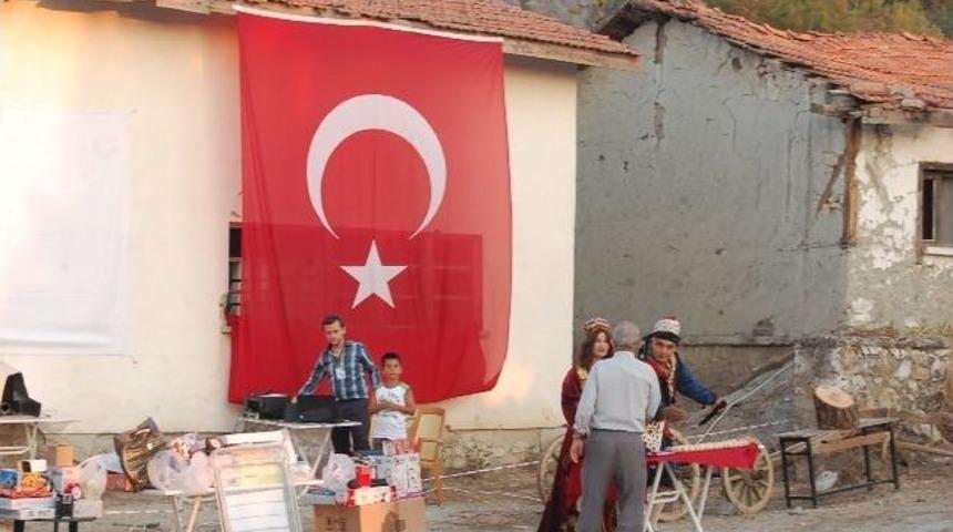 K&ouml;y Eğlenceleri İle Gelenekler Yaşatılıyor