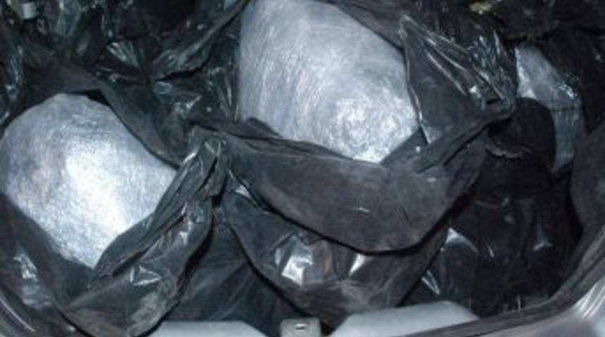 Sivas'ta 55 Kilogram Esrar Ele Ge&ccedil;irildi