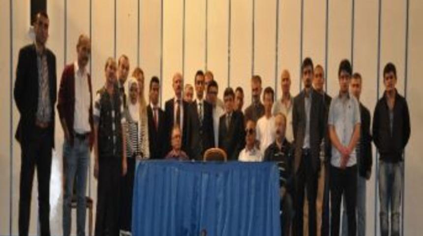 Marangoz, Adaylığını A&ccedil;ıkladı