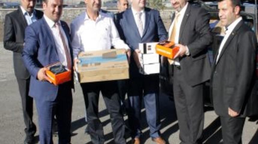 Trabzonlu Işadamlarından Eğitime Teknolojik Destek