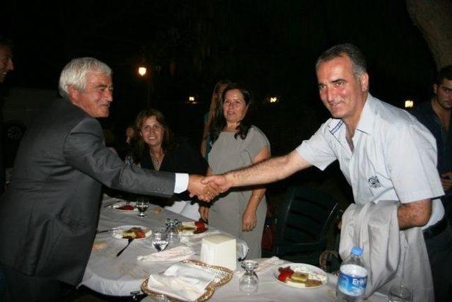 Başkan S&uuml;rer&rsquo;den &Ccedil;alışanlarına Yemekli Vefa 1