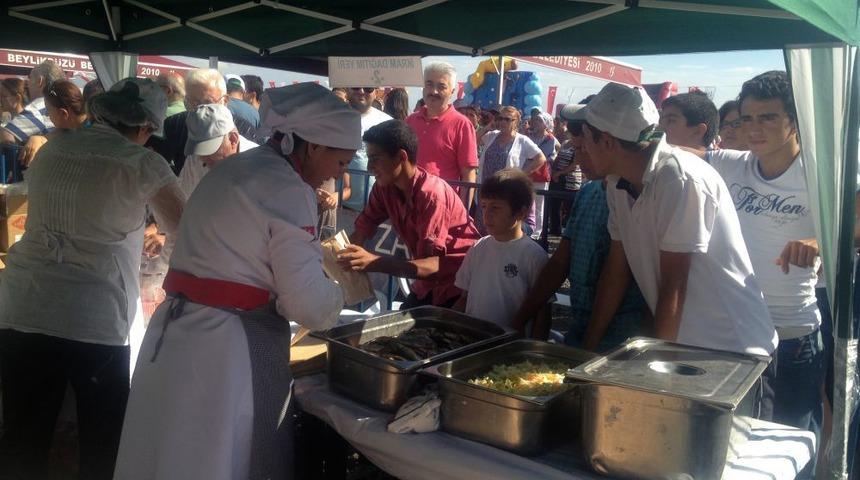 Balık Festivalinde 10 Bin Kişiye Balık Ikram Edildi