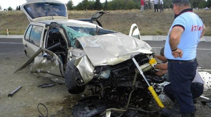 Deniz D&ouml;n&uuml;ş&uuml; Trafik Kazası: 3 Yaralı