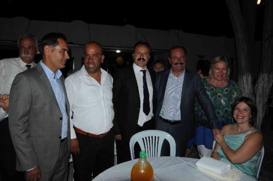 Kuşadası&rsquo;nda Toplu S&uuml;nnet Ş&ouml;leni