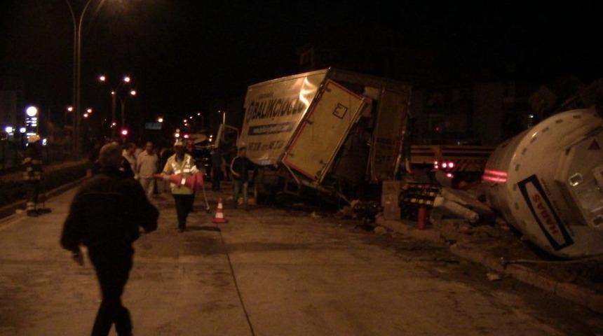 Kocaeli'de Kaza: 6 Yaralı