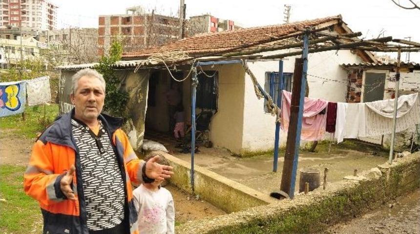 20 yıldır evlerinde elektrik yok