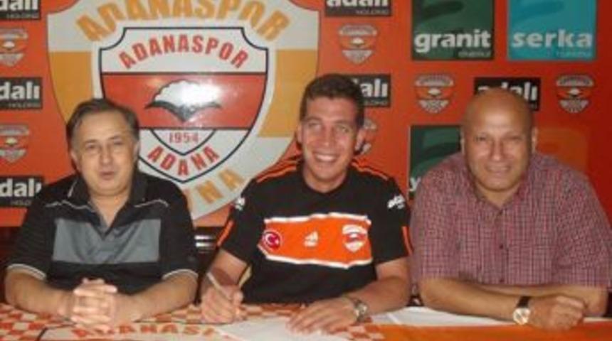 Adanaspor &Uuml;mit Adaş İle &lsquo;yola Devam&rsquo; Kararı Aldı