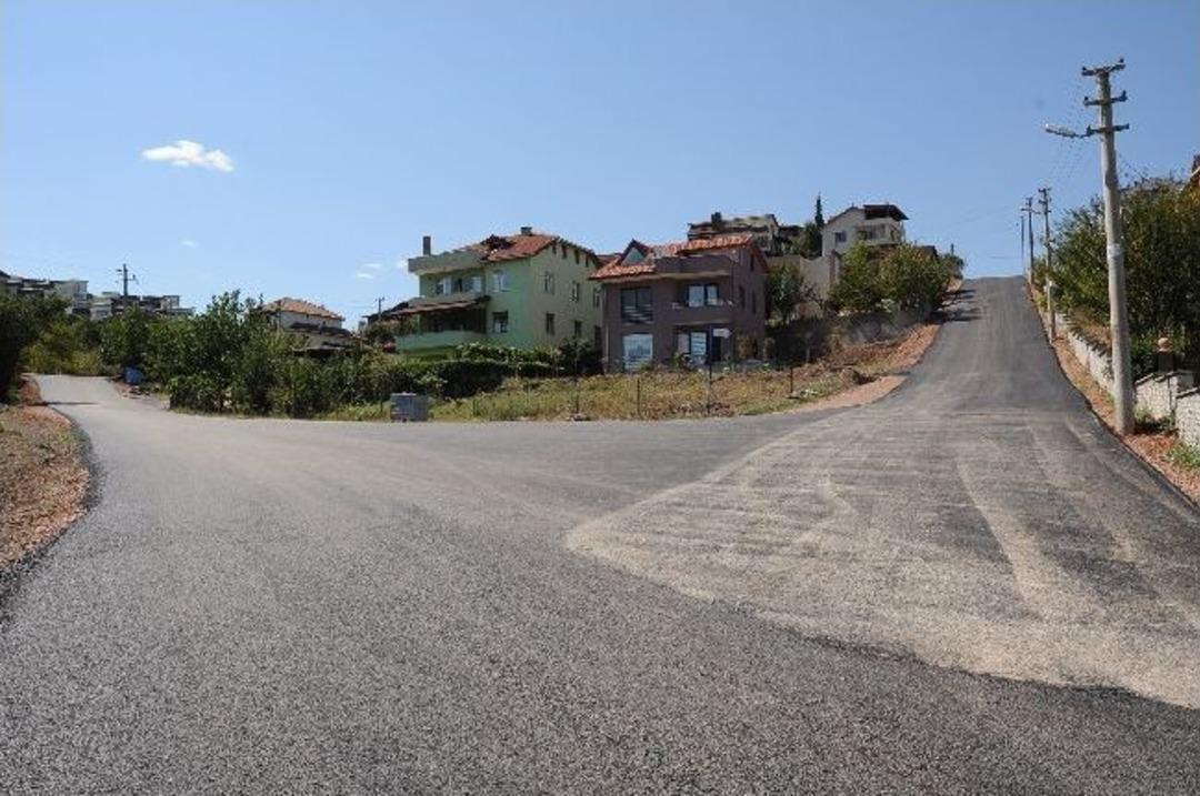 Başiskele&rsquo;de Asfalt &Ccedil;alışmaları Devam Ediyor